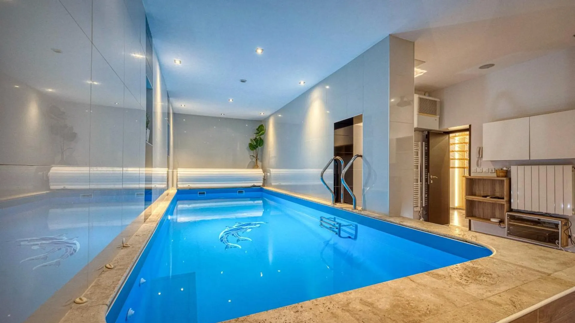 La Villa - Piscine / Karaoke / Jeux contacts