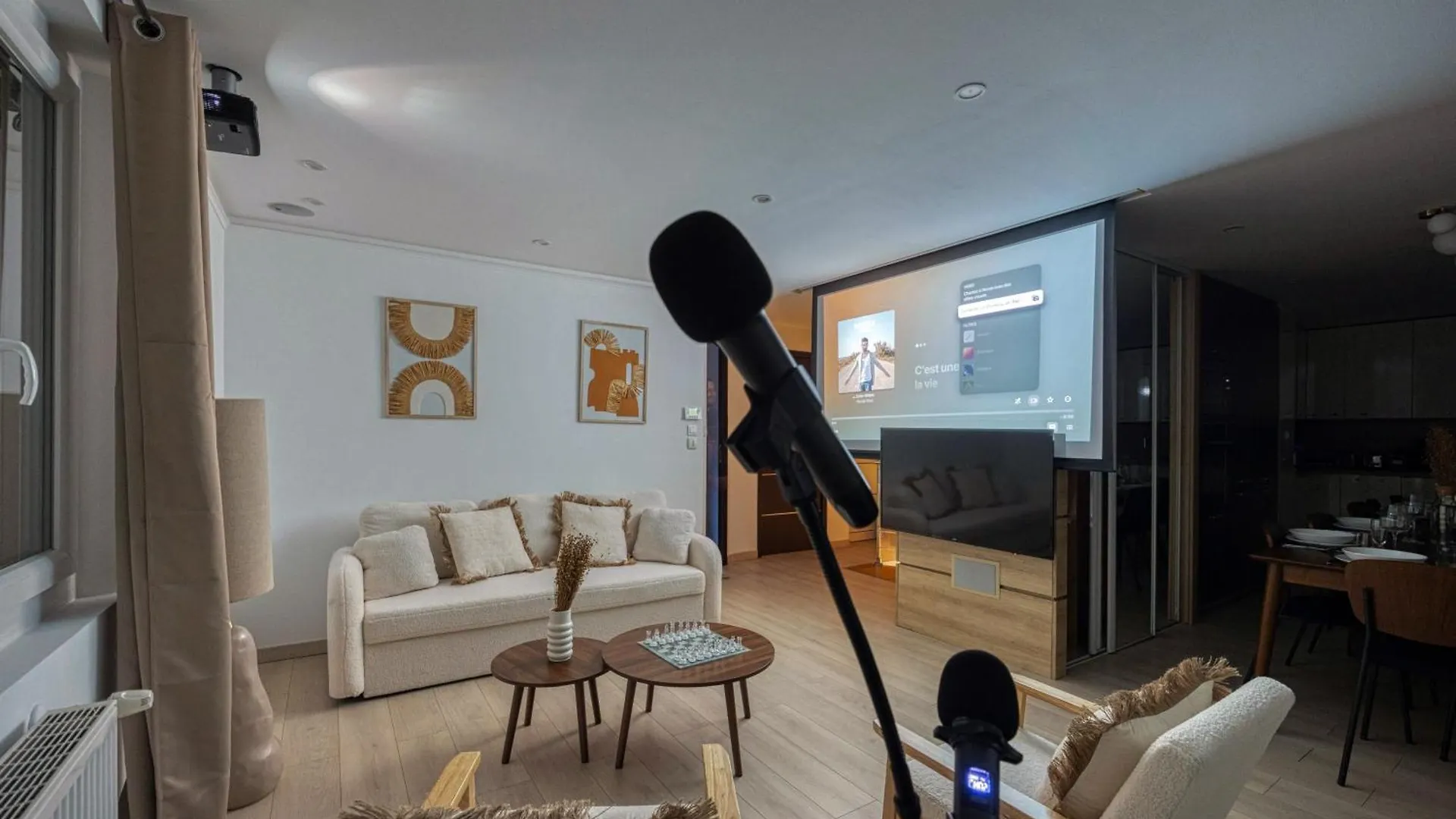 La Villa - Piscine / Karaoke / Jeux Fontaine